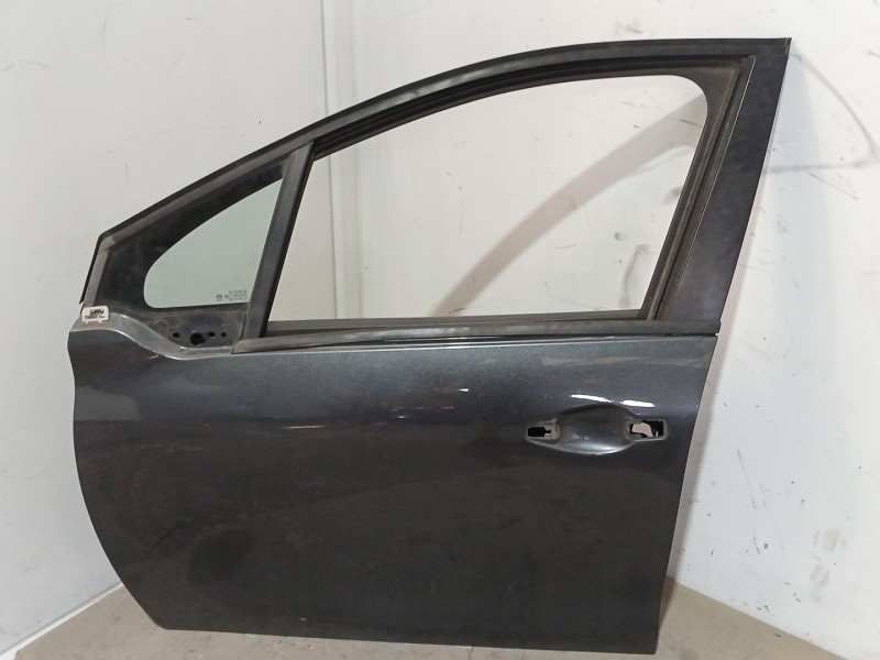Recambio de puerta delantera izquierda para peugeot 208 i (ca_, cc_) 1.6 hdi / bluehdi 75 referencia OEM IAM   