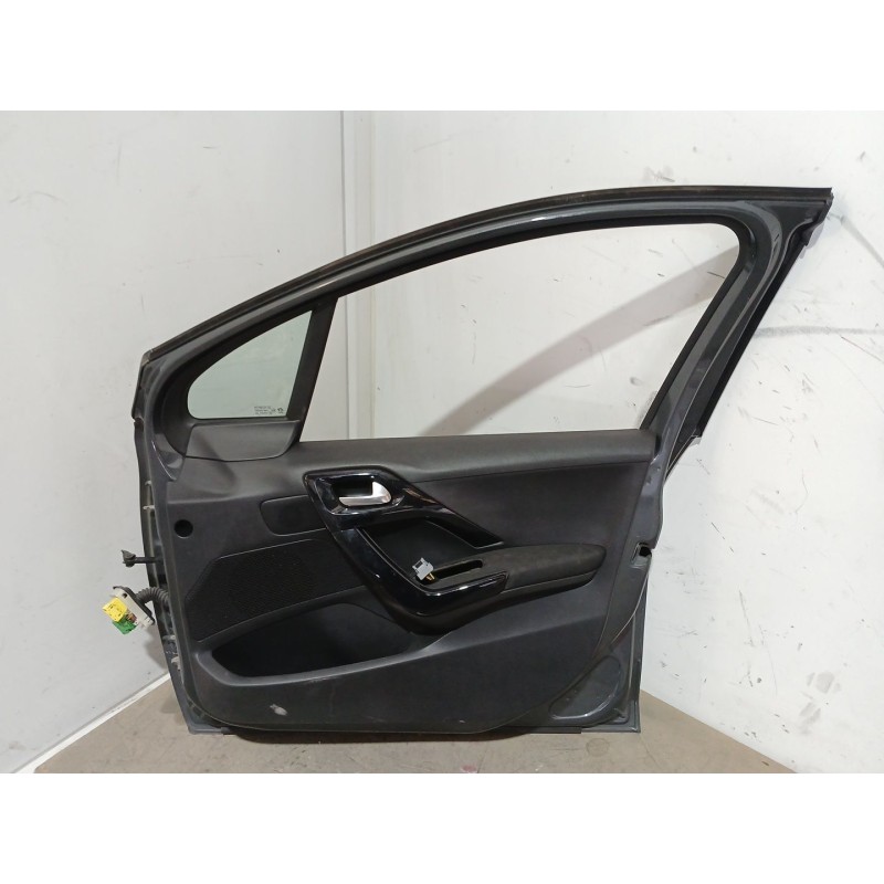 Recambio de puerta delantera derecha para peugeot 208 i (ca_, cc_) 1.6 hdi / bluehdi 75 referencia OEM IAM   