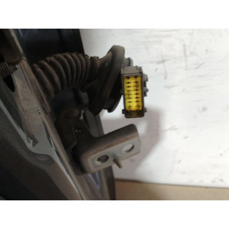 Recambio de puerta trasera izquierda para peugeot 208 i (ca_, cc_) 1.6 hdi / bluehdi 75 referencia OEM IAM   