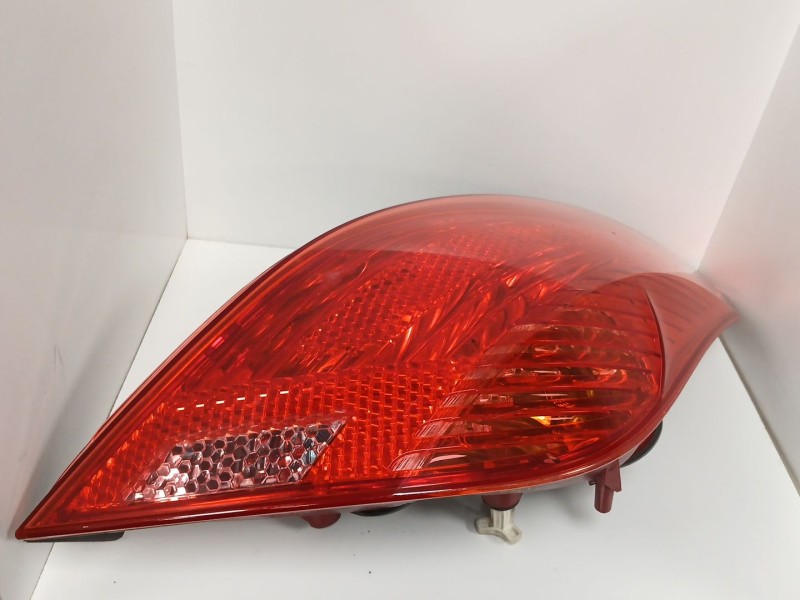 Recambio de piloto trasero derecho para peugeot 308 i (4a_, 4c_) 1.6 16v referencia OEM IAM   