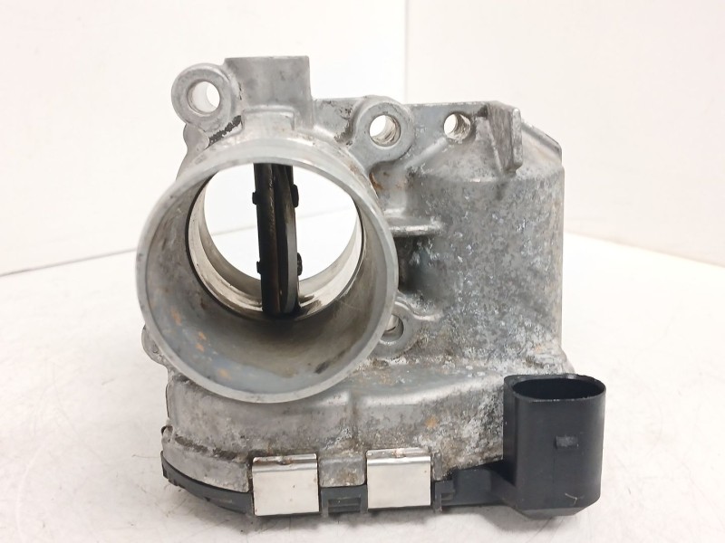 Recambio de caja mariposa para renault trafic ii furgoneta (fl) 2.0 dci 90 (fl0h) referencia OEM IAM 820033810D 0281002681 