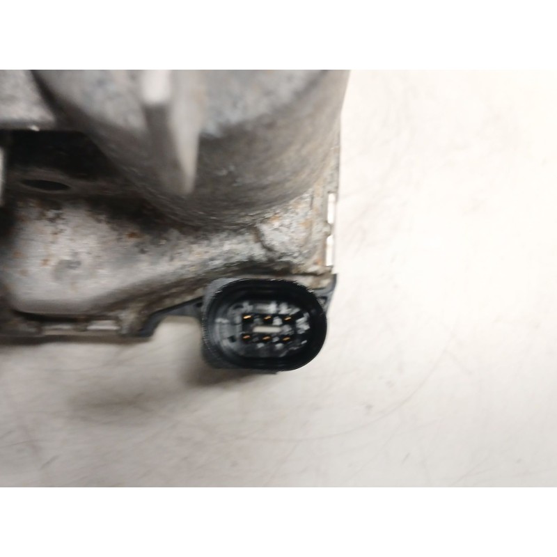 Recambio de caja mariposa para renault trafic ii furgoneta (fl) 2.0 dci 90 (fl0h) referencia OEM IAM 820033810D 0281002681 