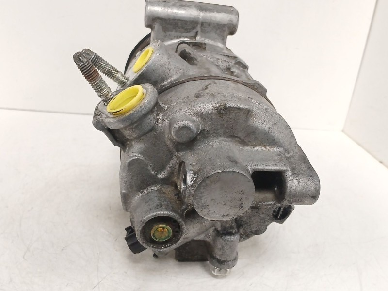 Recambio de compresor aire acondicionado para dodge caliber 2.0 crd referencia OEM IAM 5SE12C 03H00394 