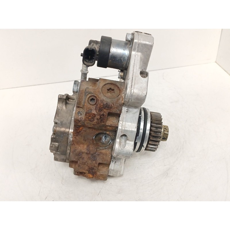 Recambio de bomba inyeccion para renault trafic ii furgoneta (fl) 2.0 dci 90 (fl0h) referencia OEM IAM 8200564112 0445110099 