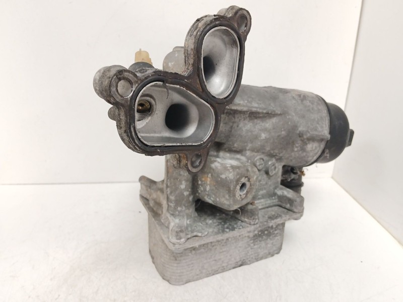 Recambio de enfriador aceite motor para renault trafic ii furgoneta (fl) 2.0 dci 90 (fl0h) referencia OEM IAM 8200507876  