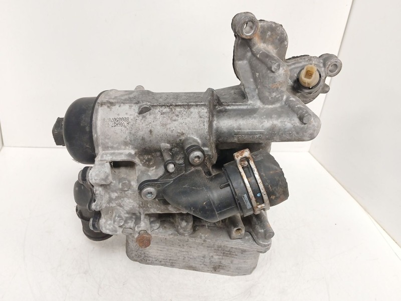 Recambio de enfriador aceite motor para renault trafic ii furgoneta (fl) 2.0 dci 90 (fl0h) referencia OEM IAM 8200507876  