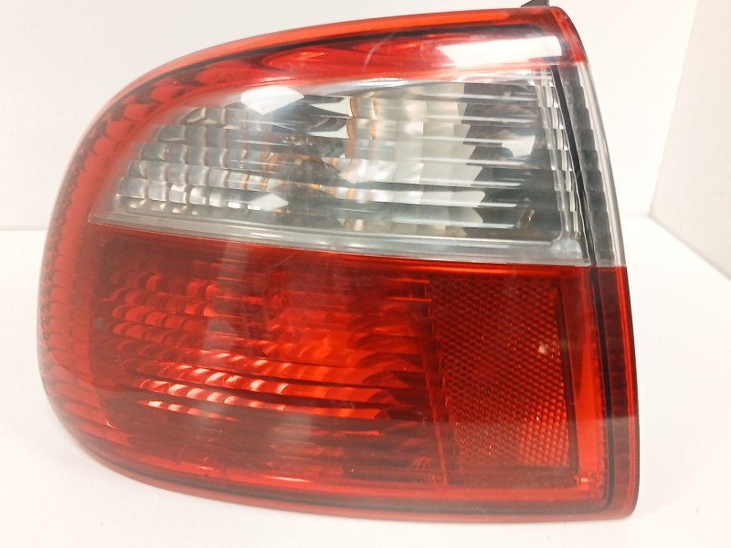 Recambio de piloto trasero izquierdo para seat toledo (1m2) 1.6 referencia OEM IAM   