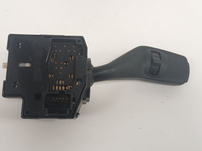 Recambio de mando intermitentes para ford focus berlina (cap) 2.0 tdci cat referencia OEM IAM  12215 