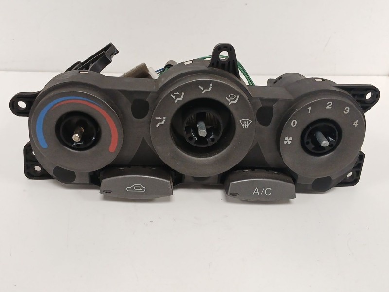 Recambio de mando calefaccion / aire acondicionado para hyundai coupe i (rd) 1.6 i 16v referencia OEM IAM  12147 