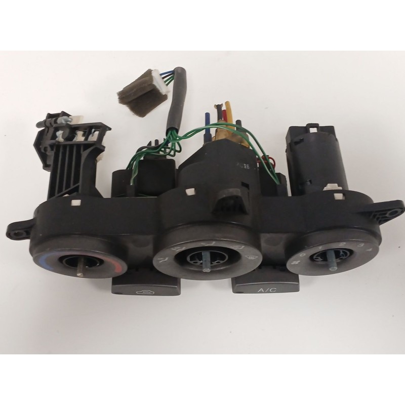 Recambio de mando calefaccion / aire acondicionado para hyundai coupe i (rd) 1.6 i 16v referencia OEM IAM  12147 