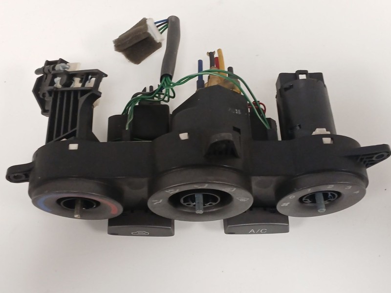 Recambio de mando calefaccion / aire acondicionado para hyundai coupe i (rd) 1.6 i 16v referencia OEM IAM  12147 