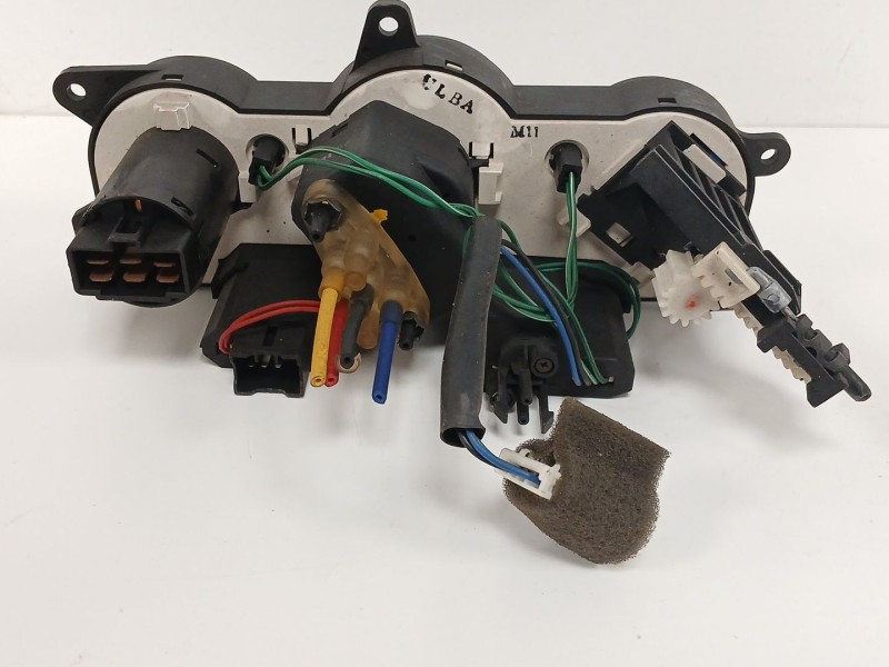Recambio de mando calefaccion / aire acondicionado para hyundai coupe i (rd) 1.6 i 16v referencia OEM IAM  12147 