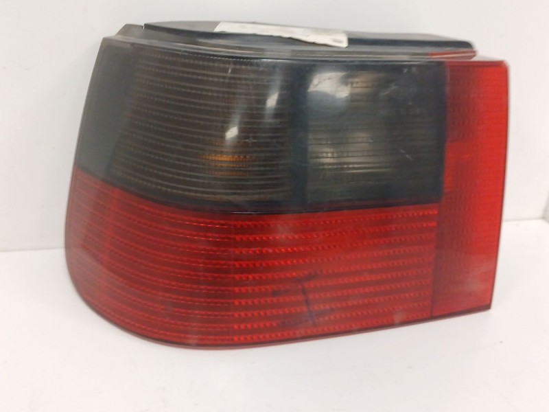 Recambio de piloto trasero izquierdo para seat ibiza (6k) 1.9 sdi referencia OEM IAM  12318 