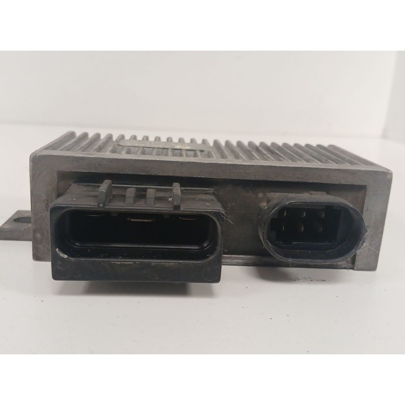 Recambio de caja precalentamiento para renault megane i berlina hatchback (ba0) 1.9 dti diesel cat referencia OEM IAM 770011525 