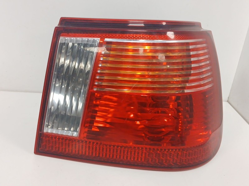 Recambio de piloto trasero derecho para seat ibiza (6k1) 1.9 sdi referencia OEM IAM  17934 