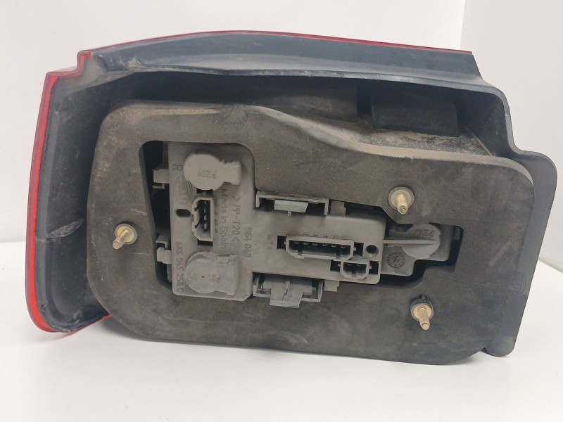 Recambio de piloto trasero derecho para seat ibiza (6k1) 1.9 sdi referencia OEM IAM  17934 
