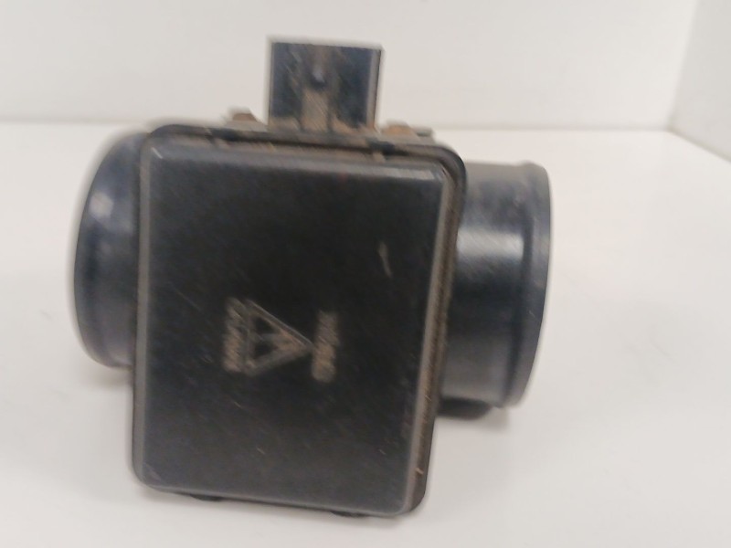 Recambio de caudalimetro para mazda 323 berlina c/f/s (ba) 1.5 16v cat referencia OEM IAM E5T511718219  