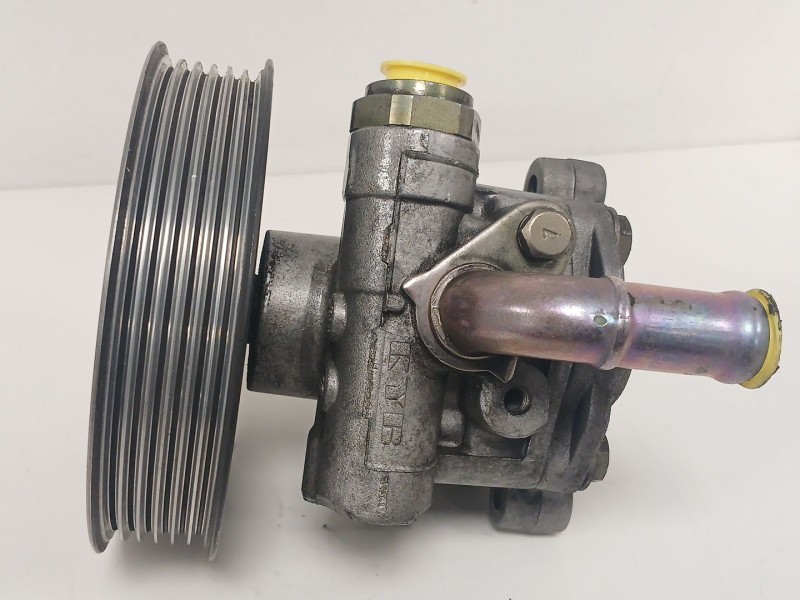 Recambio de bomba direccion para dodge caliber 2.0 crd referencia OEM IAM   