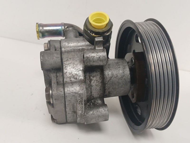 Recambio de bomba direccion para dodge caliber 2.0 crd referencia OEM IAM   