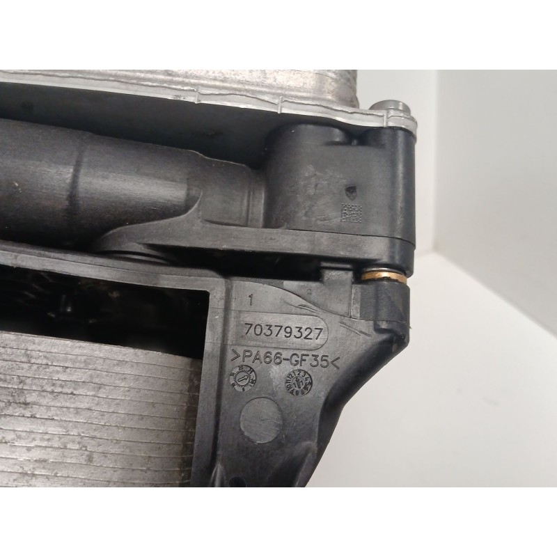 Recambio de enfriador aceite motor para bmw x3 (f25) xdrive 20 d referencia OEM IAM 70379327  