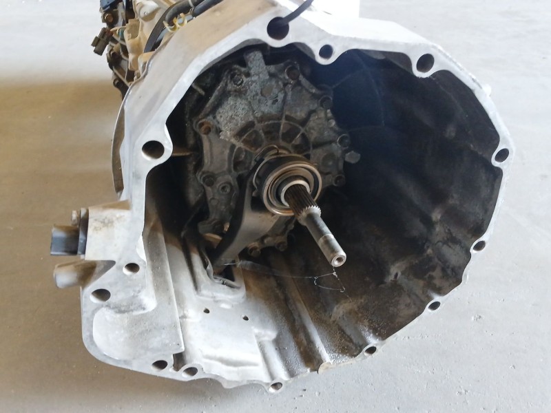 Recambio de caja cambios para nissan pathfinder iii (r51) 2.5 dci 4wd referencia OEM IAM   