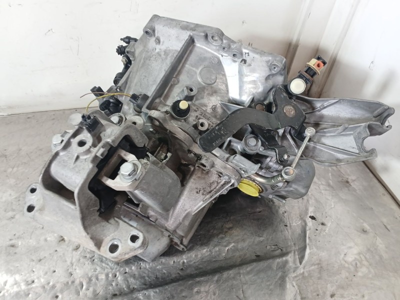 Recambio de caja cambios para peugeot 407 (6d_) 1.6 hdi 110 (6d9hzc, 6d9hyc) referencia OEM IAM 20DM65  