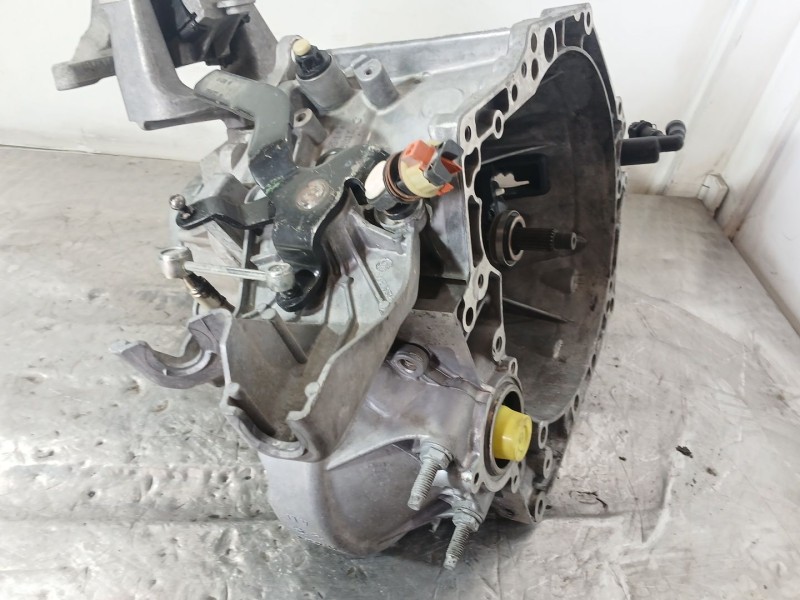 Recambio de caja cambios para peugeot 407 (6d_) 1.6 hdi 110 (6d9hzc, 6d9hyc) referencia OEM IAM 20DM65  