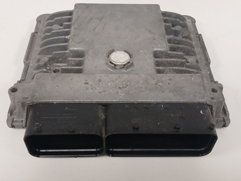 Recambio de centralita motor uce para seat ibiza iv sc (6j1, 6p5) 1.2 tsi referencia OEM IAM 03F906070 5WP44831 