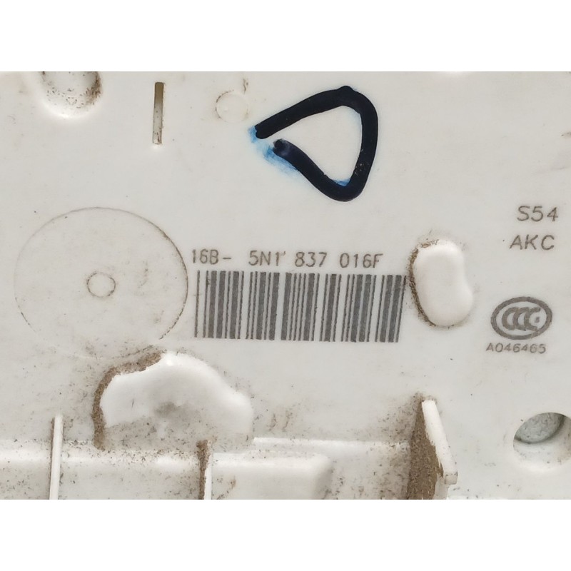 Recambio de cerradura puerta delantera derecha para seat ibiza iv sc (6j1, 6p5) 1.2 tsi referencia OEM IAM   