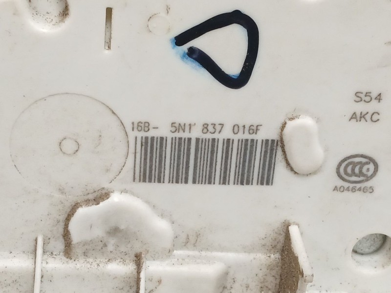 Recambio de cerradura puerta delantera derecha para seat ibiza iv sc (6j1, 6p5) 1.2 tsi referencia OEM IAM   