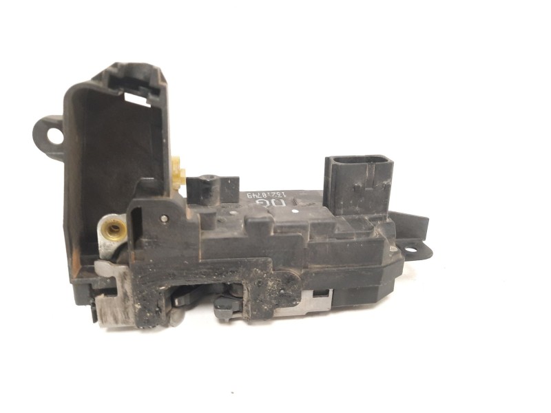 Recambio de cerradura puerta delantera derecha para opel zafira / zafira family b (a05) 1.9 cdti (m75) referencia OEM IAM 132107