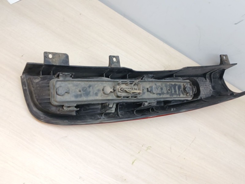 Recambio de piloto trasero izquierdo para mercedes-benz vito / mixto furgoneta (w639) 111 cdi (639.601, 639.603, 639.605) refere