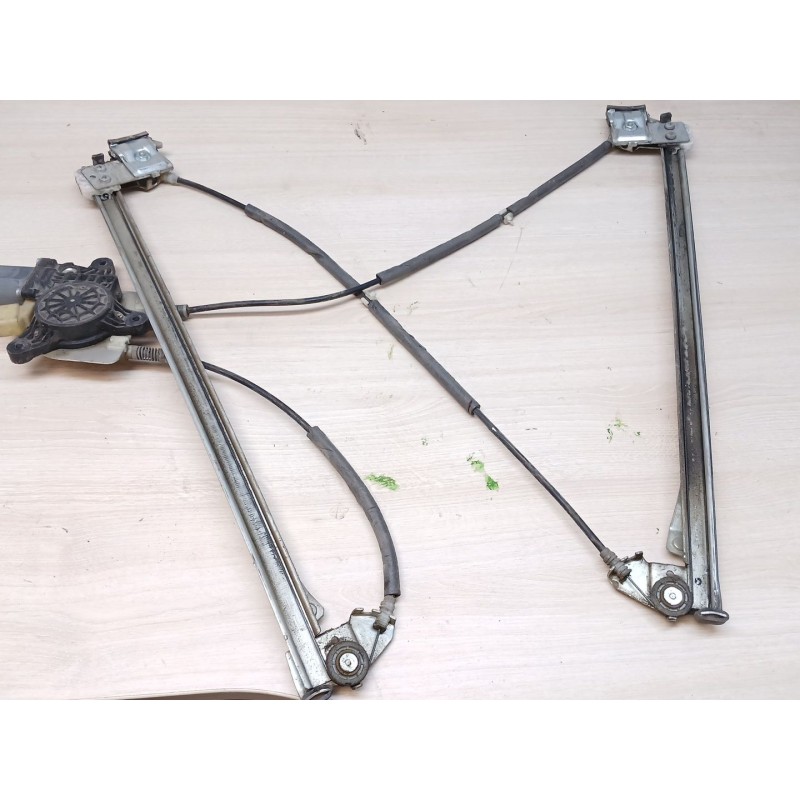 Recambio de elevalunas delantero izquierdo para mercedes-benz vito / mixto furgoneta (w639) 111 cdi (639.601, 639.603, 639.605) 