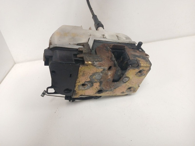 Recambio de cerradura puerta trasera izquierda para citroën c3 i (fc_, fn_) 1.4 hdi referencia OEM IAM   