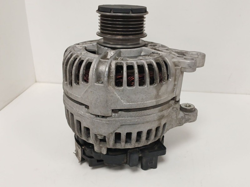 Recambio de alternador para seat ibiza iv st (6j8, 6p8) 1.6 tdi referencia OEM IAM 113992  