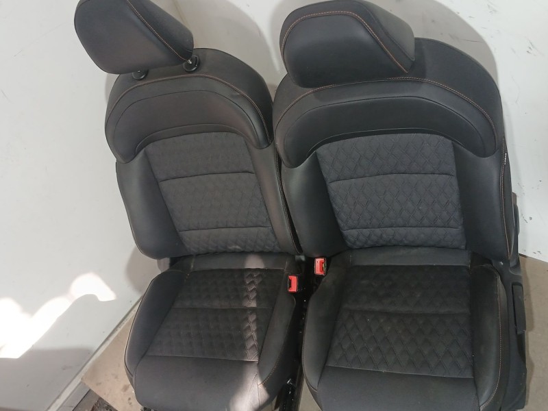 Recambio de juego asientos completo para mg mg3 hybrid+ 1.5 referencia OEM IAM   