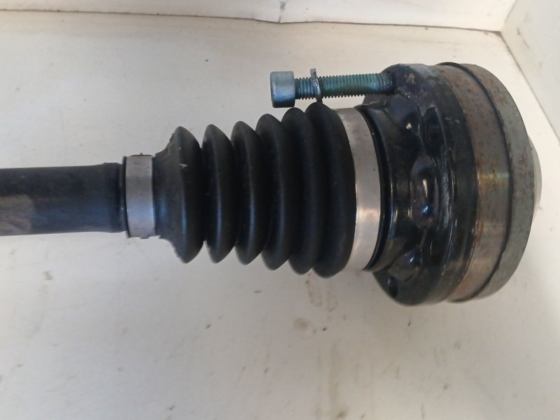 Recambio de transmision delantera izquierda para volkswagen golf v (1k1) 2.0 tdi 16v referencia OEM IAM   