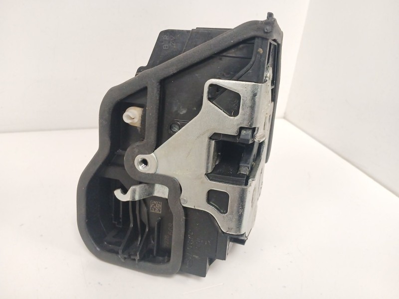 Recambio de cerradura puerta delantera derecha para bmw x3 (f25) xdrive 20 d referencia OEM IAM 7276668  