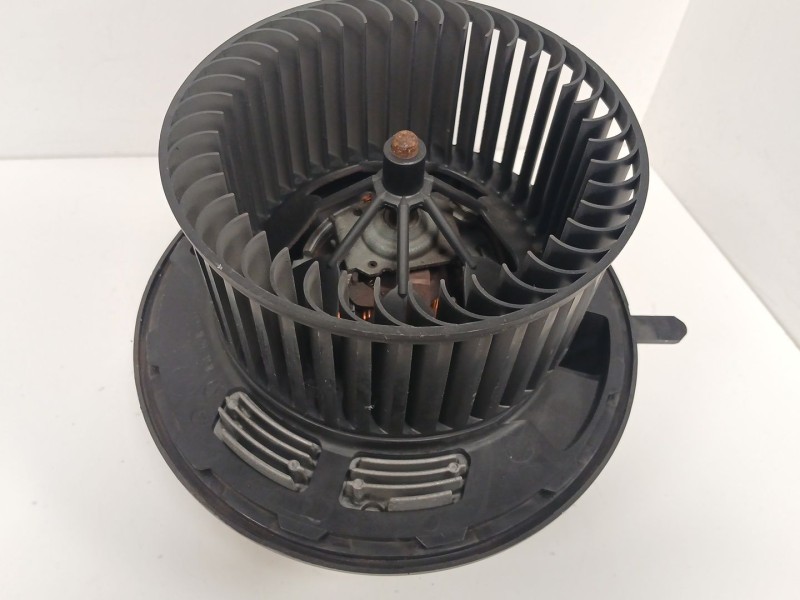 Recambio de motor calefaccion para bmw x3 (f25) xdrive 20 d referencia OEM IAM T1021327UA T1013621MD 
