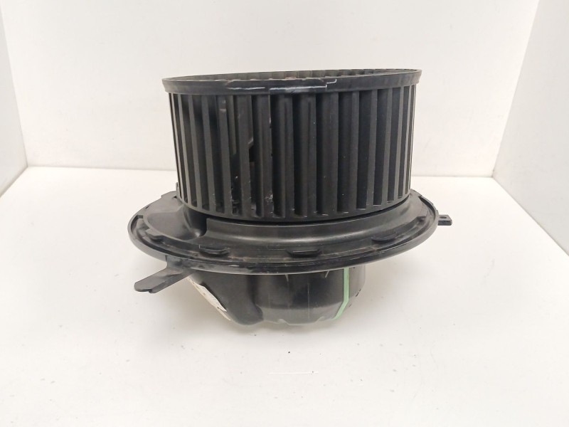Recambio de motor calefaccion para bmw x3 (f25) xdrive 20 d referencia OEM IAM T1021327UA T1013621MD 