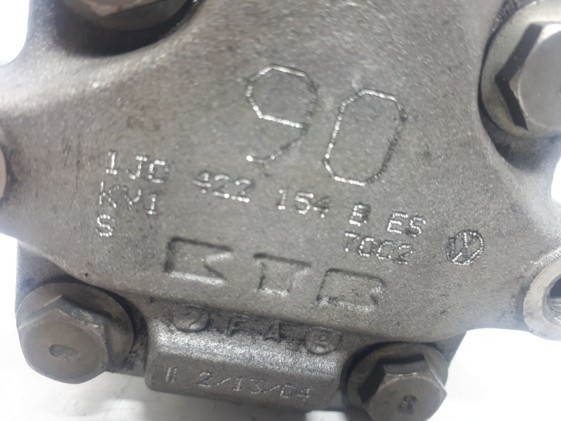 Recambio de bomba direccion para volkswagen golf iv berlina (1j1) básico referencia OEM IAM 1J0422154BES  