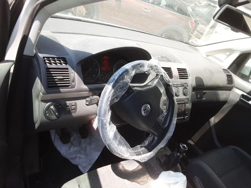 volkswagen touran (1t1, 1t2) del año 2010