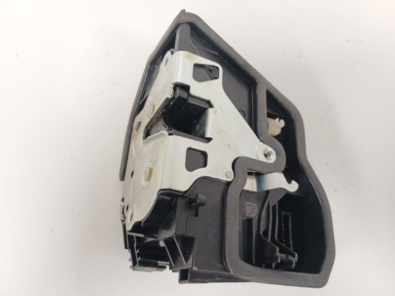 Recambio de cerradura puerta trasera izquierda para bmw x3 (f25) xdrive 20 d referencia OEM IAM 7276673  