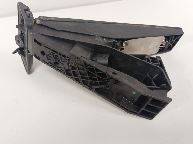 Recambio de pedal acelerador para bmw x3 (f25) xdrive 20 d referencia OEM IAM 3542678999802 678999802 25916010