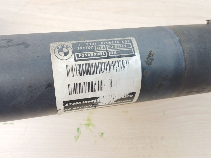 Recambio de amortiguador delantero izquierdo para bmw x3 (f25) xdrive 20 d referencia OEM IAM 31316796316  
