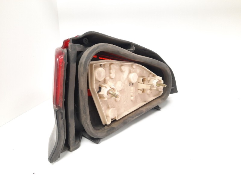 Recambio de piloto trasero derecho para peugeot 106 (s2) 1.5 diesel cat (tud5 / vjy) referencia OEM IAM  4311 