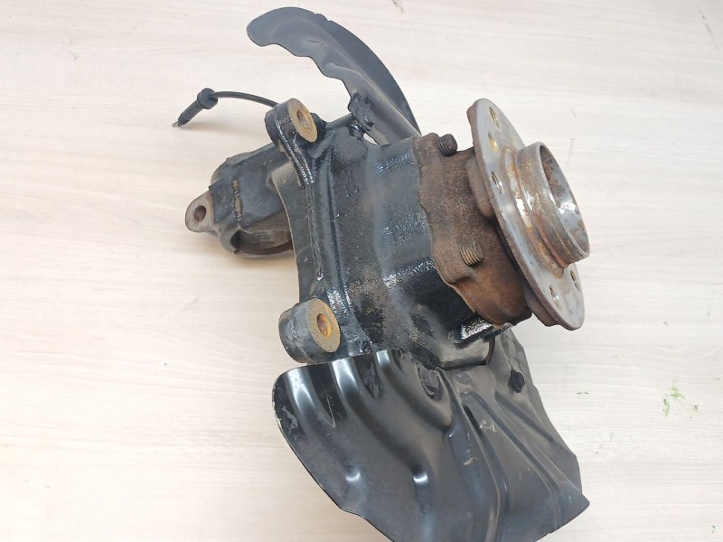 Recambio de mangueta delantera derecha para bmw x3 (f25) xdrive 20 d referencia OEM IAM   
