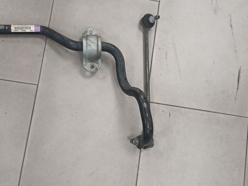 Recambio de barra estabilizadora delantera para bmw x3 (f25) xdrive 20 d referencia OEM IAM 678871002  