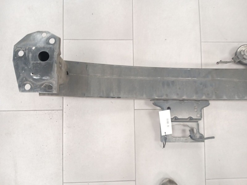 Recambio de refuerzo paragolpes delantero para renault captur ii (hf_) tce 155 (hfmn) referencia OEM IAM   