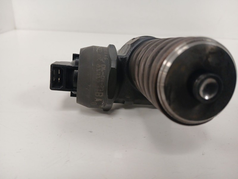 Recambio de inyector para volkswagen touran (1t1, 1t2) 1.9 tdi referencia OEM IAM 038130073AG  